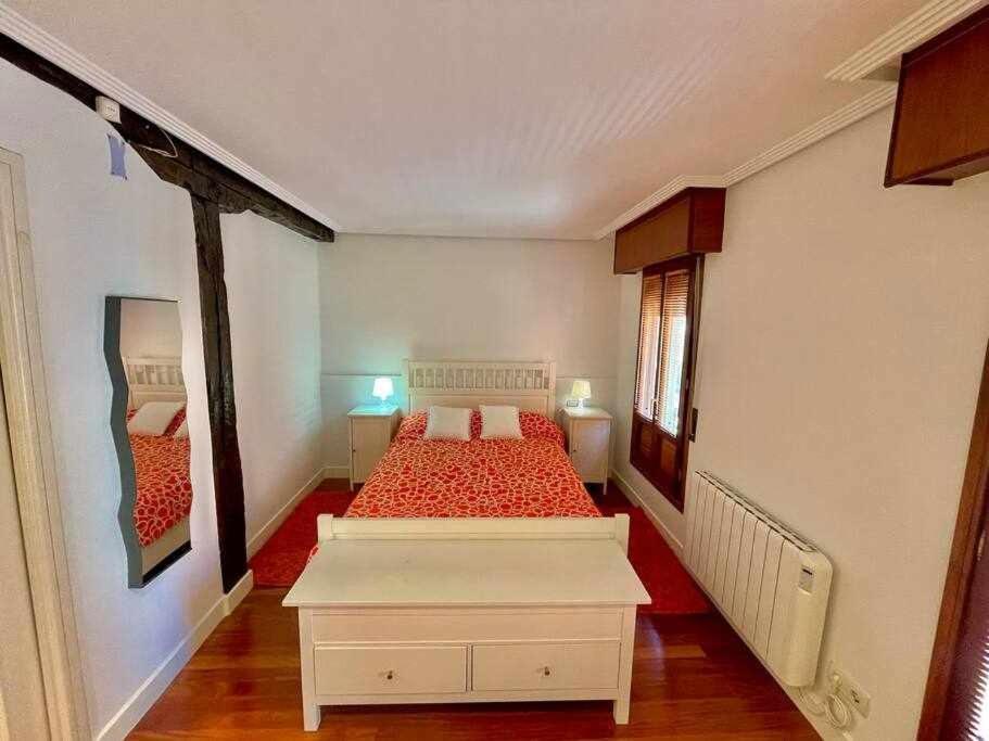 Andra Mari Etxea Apartamento En Parte Antigua Bermeo Exterior photo